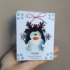 Glob pinguin - Tracolla Handmade - martisoare, cutii postale personalizate, cani, bijuterii, globuri brad Glob de Crăciun cu pinguin, model handmade, pictat manual, ornament festiv pentru brad