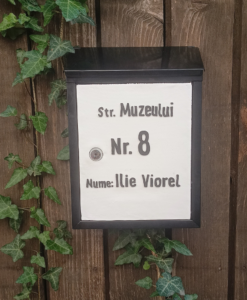 Cutie postala cu numar si strada